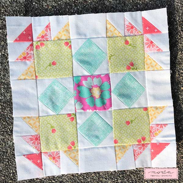 BH3 Block 43 - Corner Delight | modafabrics.com