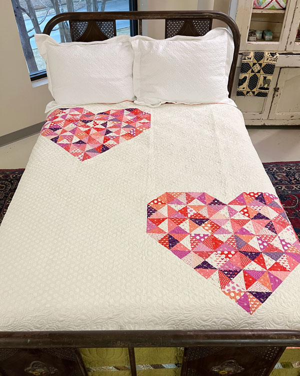 CT CTW Alison Dale - Two Hearts Bed